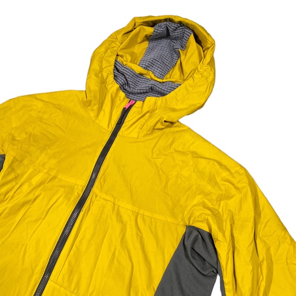 Arc'teryx Yellow and Gray Jacket - Picture 9 of 15